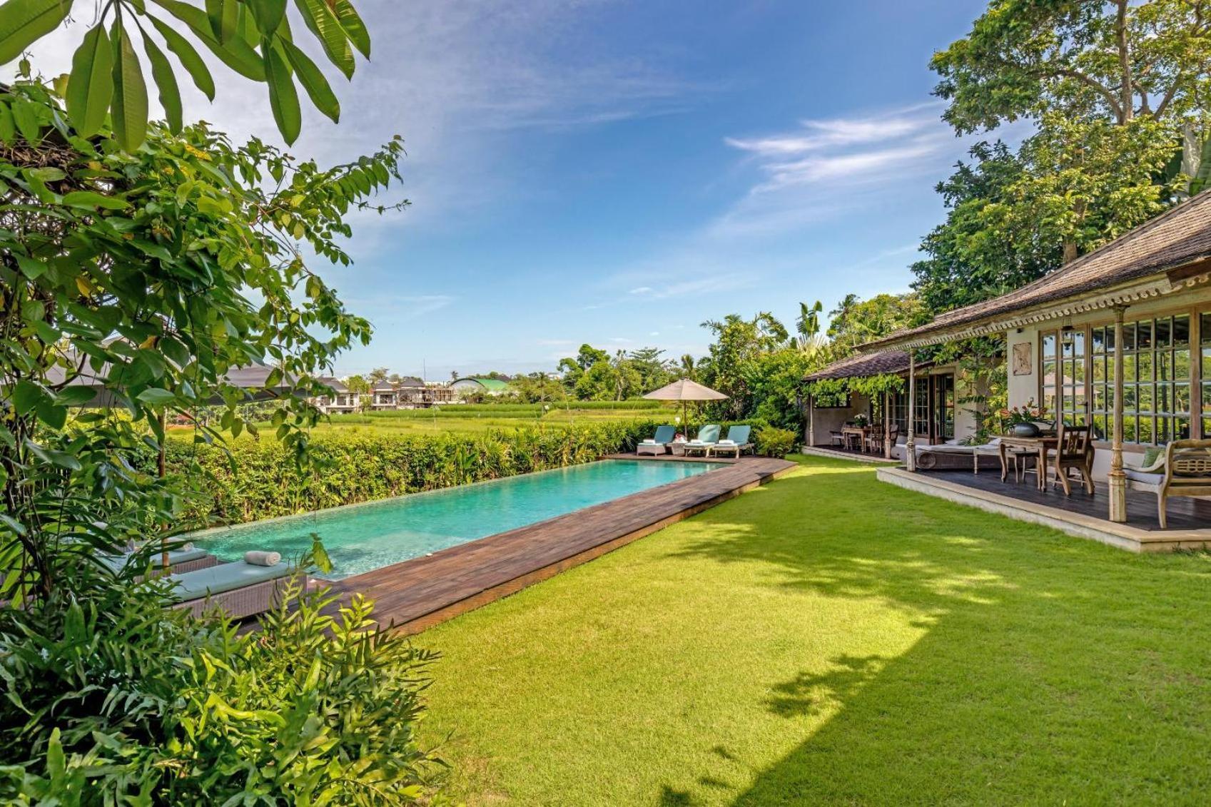 Villa Artis Canggu  Exterior photo